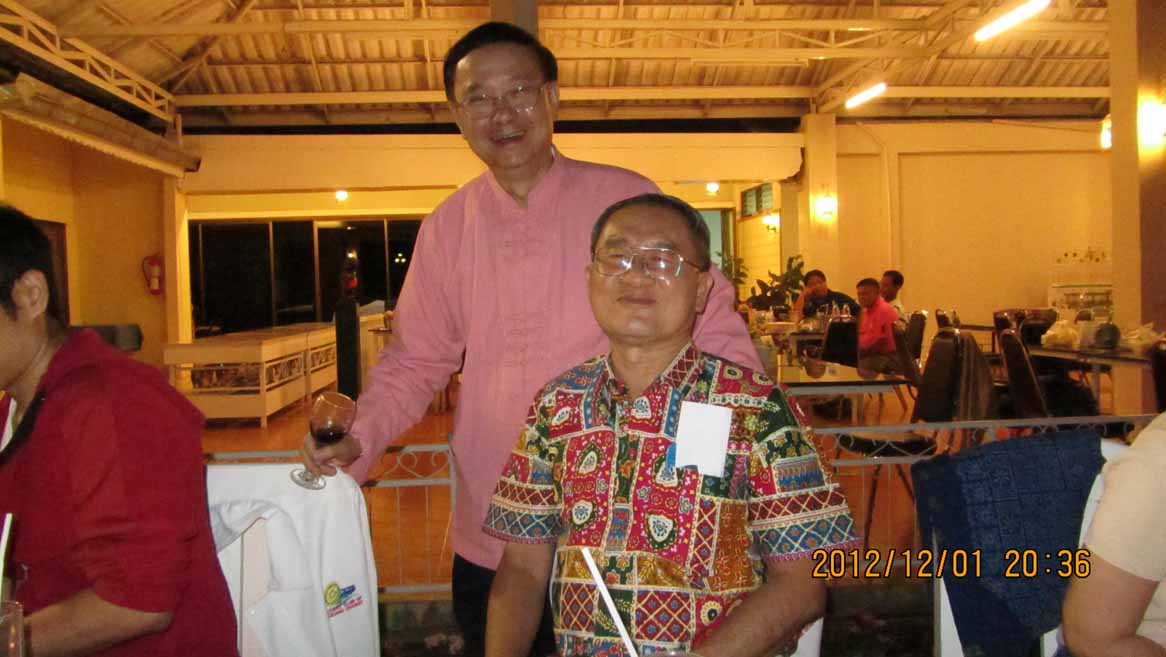 Night_party 38.jpg 96.7K